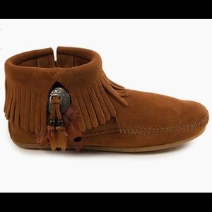 Brand New! Minnetonka Moccasins